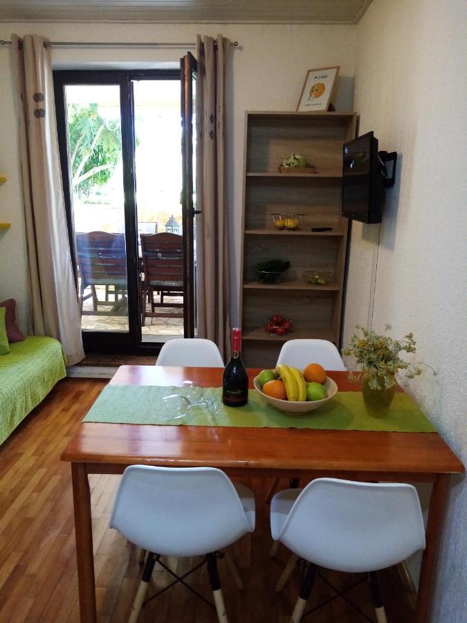 Apartment Marijana Πόρετς Εξωτερικό φωτογραφία