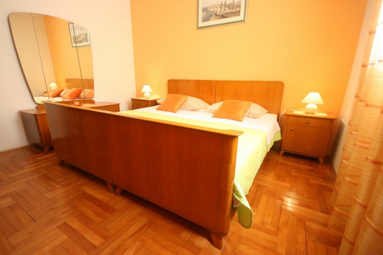 Apartment Marijana Πόρετς Εξωτερικό φωτογραφία
